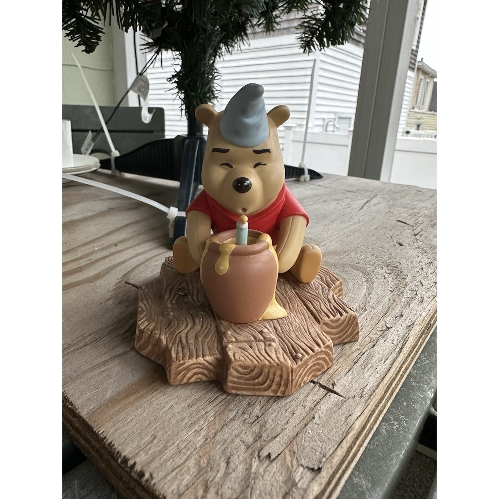 Disney Pooh And‎ Friends Figurine "Hip Hip Pooh ray For Birthdays"